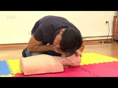 Видео: Чөккөн адамга кандай жардам керек?