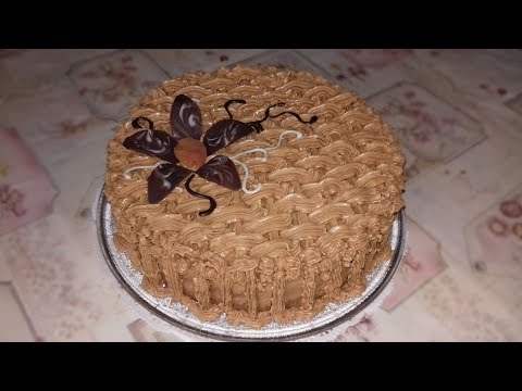 Видео: Торт Галина. Бисквит и вареная сгущенка - всегда вкусно!