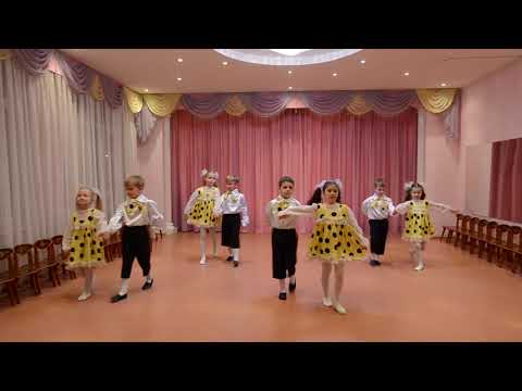 Видео: Полька "Кулачки" (Исаак Дунаевский)