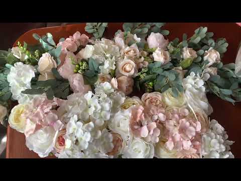 Видео: Цветочные композиции на свадьбу двумя способами🌸💐🌹