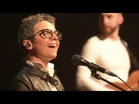 Видео: Сурганова и Оркестр  - Shuffle