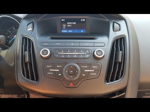 Видео: Как снять радио/CD-плеер с Ford Focus 2016 для ремонта.