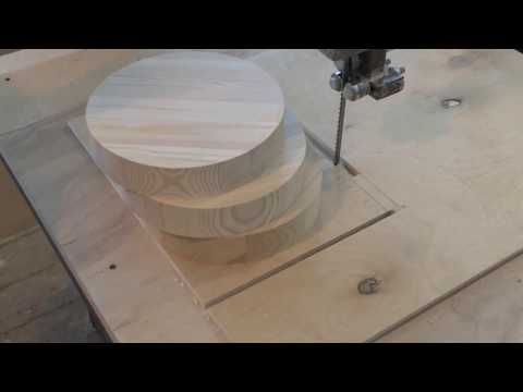 Видео: Круг на ленточной пиле - проще некуда Bandsaw hack