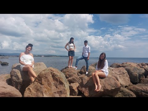 Видео: ВФ "MusicArtVision"   - "Оставаме" /cover/