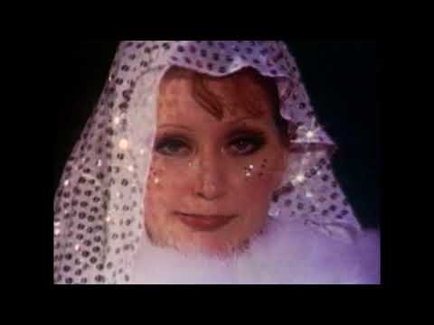 Видео: Алла Пугачева - Белая Дверь (Alternate Version)