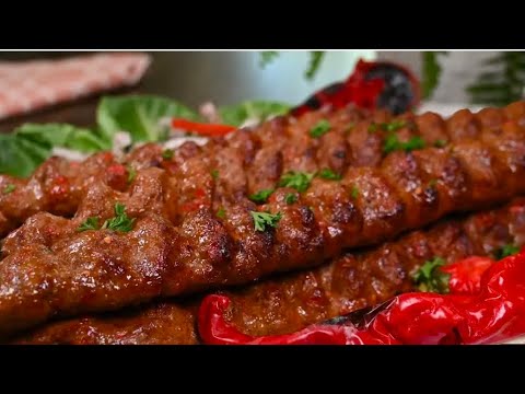 Видео: ПОПРОБУЙТЕ АДАНА-КЕБАБ ТАКИМ ОБРАЗОМ, ВЫ НЕ ПОЖАЛЕЕТЕ 👌👌 / РЕШИТЕ ​​ПРОБЛЕМУ С РАСТЕКАЮЩИМСЯ КЕБА...