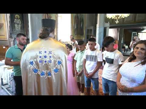 Видео: Кръщенето на Петко-Виктор-Николай и Габриела Бреница