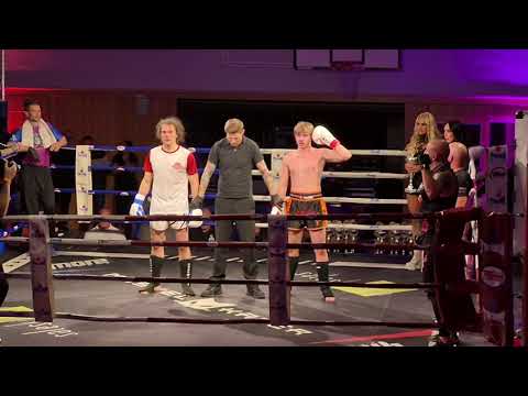 Видео: Рубка по Тайскому боксу.