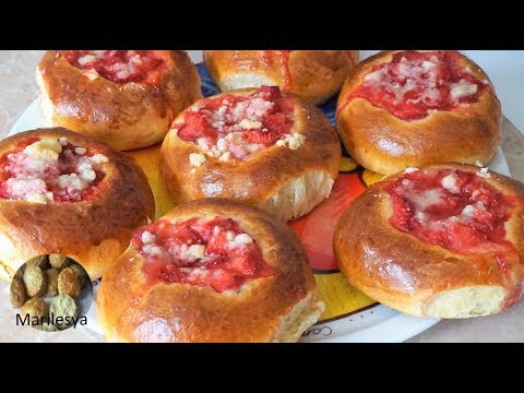 Видео: БУЛОЧКИ С ЯГОДАМИ, Ватрушки с клубникой,Strawberry Buns