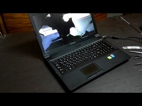 Видео: Как заменить дисплей в ноутбуке Lenovo b590?