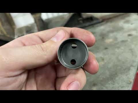 Видео: BMW F30 320i xDrive. Застучал мотор?.. Нет! Меняем толкатель ТНВД.