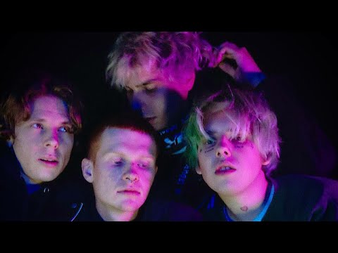 Видео: Панки в Большом Городе - Много или мало (mood video)