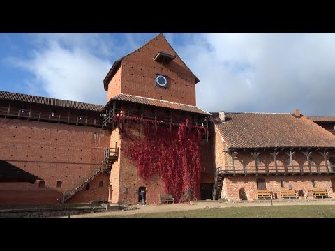 Видео: Турайдский замок, возрождённый кусочек истории