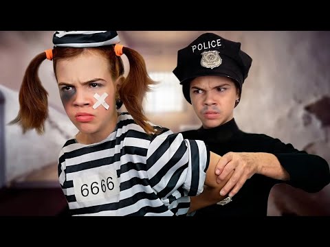 Видео: Злую училку арестовали и посадили в тюрьму к папе. Серия 4