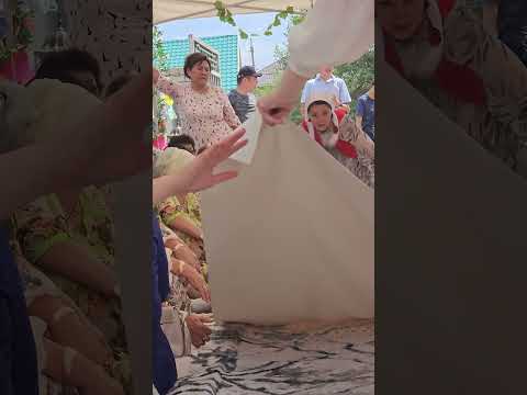Видео: қыз жасауын табыстау рәсімі
