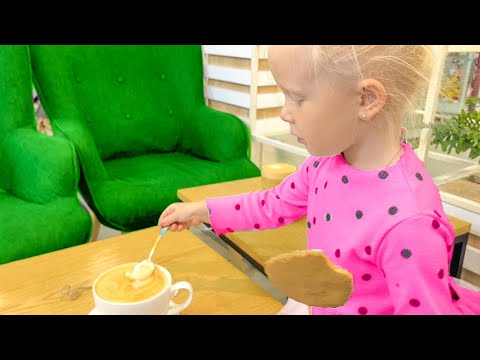 Видео: СОФИЯ- МОДЕЛЬ. НИКА ЛАЙФ