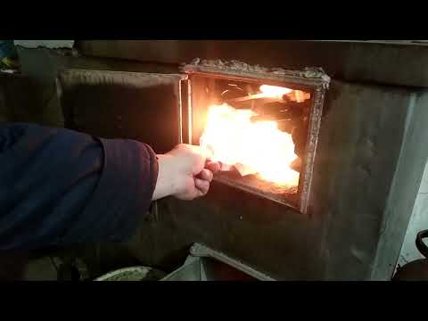 Видео: Дымит печь. Нет тяги.