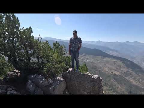 Видео: На краю обрыва скалы, Кванадинский каньон. 