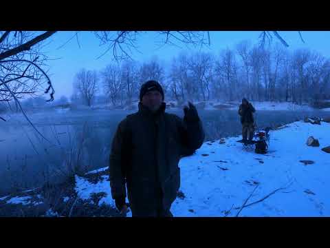 Видео: РЫБАЛКА В МИНУС 18-20 ГРАДУСОВ НА КАНАДСКОГО СОМА с.МОГУКОРОВО, ст.ТРОИЦКАЯ(КАМНИ)