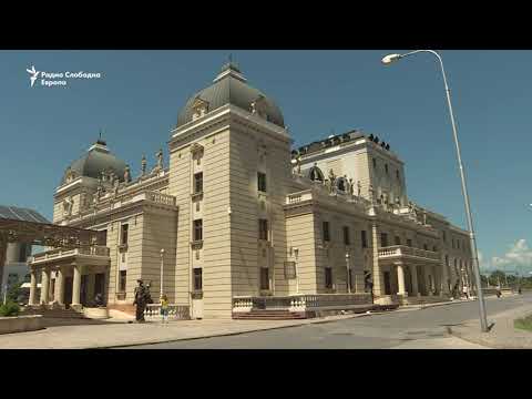 Видео: Што со Скопје 2014? Некои објекти недовршени, некои се распаѓаат