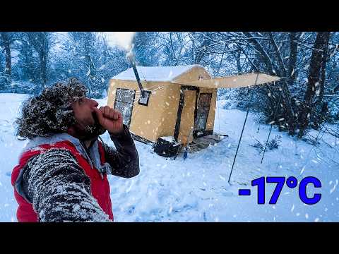 Видео: ЗИМНИЙ КЕМПИНГ ПРИ МОРОЗЕ -17°C