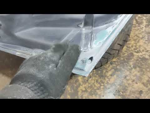 Видео: Ремонт кузова БМВ Е36. Ремонт дверей БМВ Е36. Полный цикл. От сварки до покраски. Часть 8.