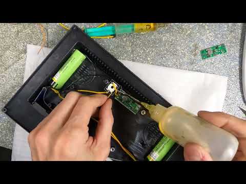 Видео: Аккумулятор в монитор и влагозащита