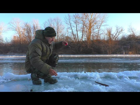 Видео: Рыбалка на речке 13 декабря 2022