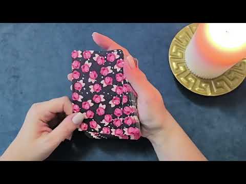 Видео: Обзор на мою скромную коллекцию Оракулов Ленорман ( часть 4)