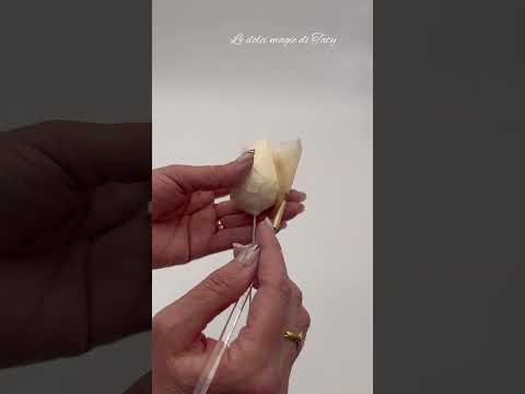 Видео: РОЗА из ВАФЕЛЬНОЙ БУМАГИ от YEFREMOVA TETYANA🌹Rose made of wafer paper