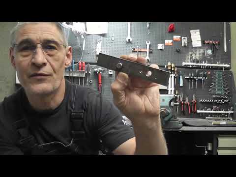 Видео: Приспособление для булавок.