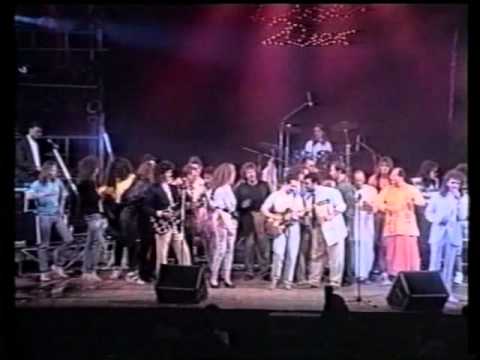 Видео: Группа ДИАЛОГ & Stars - "Все летают"  (конц., 1991)