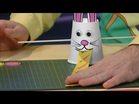 Видео: ☀️С добрым утром, малыши! Игра-поделка "Зайчик" - Мастерская