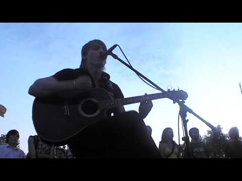 Видео: Кино - Группа крови/ Концерт памяти В.Цоя (кавер на гитаре)