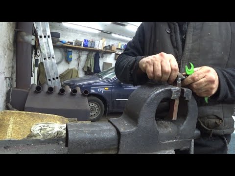 Видео: ремонт петли двери калина