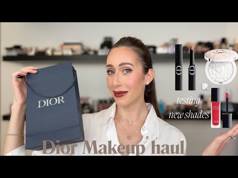 Видео: Изучаем ВСЕ НОВЫЕ средства для макияжа Dior сегодня!