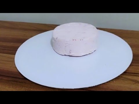 Видео: Простая и вкусная муссовая прослойка для торта👍😋#муссоваяпрослойкадляторта#клубничнаямуссоваяначинка