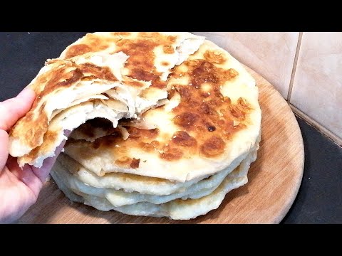 Видео: Молдавские хозяюшки научили! Слоёные плацинды с творогом на сковороде! Это так вкусно - нет слов!