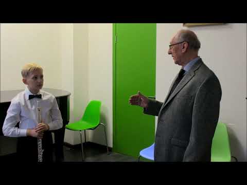 Видео: Открытый Урок А.Н.Мнускина - преподаватель класса флейты, Заслуженный артист РФ