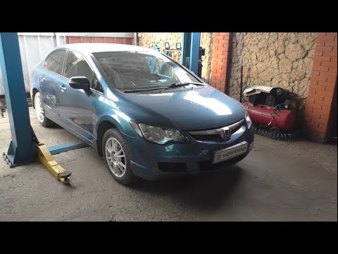 Видео: Замена цепи ГРМ и регулировка клапанов на Honda Civic 1,8 Хонда Цивик 2008  1часть