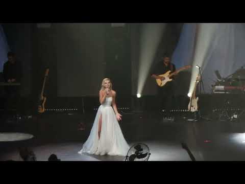 Видео: Полина Гагарина - 08 Выше головы (Одинцово 30.06.2022)