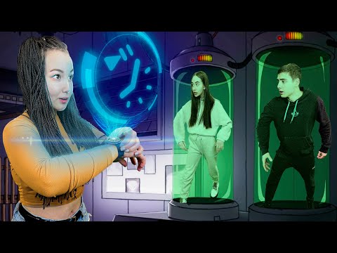 Видео: Нашла Кнопку Чтобы Перематывать Время!  **Вернулась В Прошлое?**