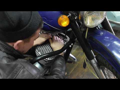 Видео: Мотоцикл ИЖ Юпитер 2,3  запуск зимой.