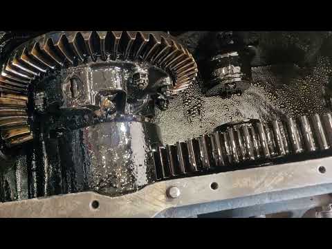 Видео: ЗАДНІЙ МІСТ ЮМЗ 6  ТЕСТУВАННЯ З МАСЛОМ