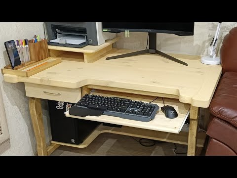 Видео: компьютерный стол из дерева