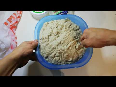 Видео: Приготовление лучшего корма для гриндальского червя. Часть 2