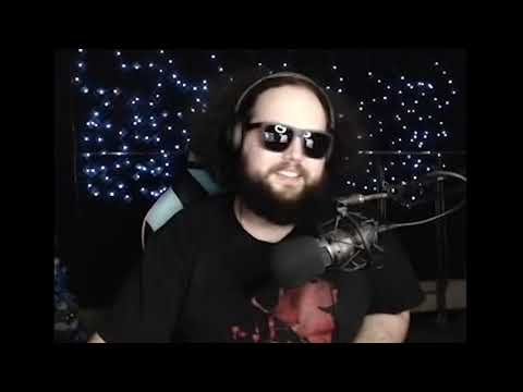 Видео: Бэбэй смотрит как Толян ест дошиду созданную специально для богов