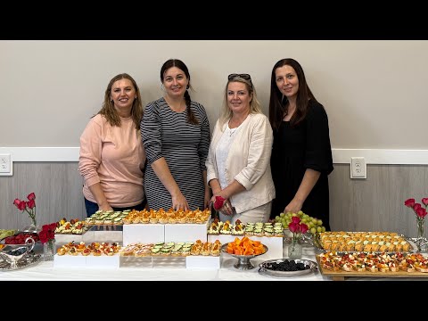 Видео: Дружеский Ужин для Организации Sunshine Friends. Готовим Закуски с @Olgalutsikculinary 