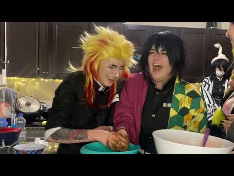 Видео: Хашира печёт, но на самом деле это просто хаос.