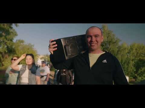 Видео: КЛИП ОТ РОДИТЕЛЕЙ ДЕТЯМ НА ВЫПУСКНОЙ